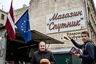 Jaké by bylo žít v Česku, kde se všude mluví rusky? Lotyši to znají - Médium.cz